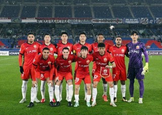 东亚俱乐部足球联赛上演激烈对决